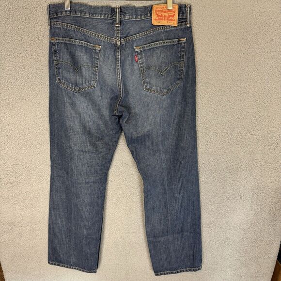 Levis Jeans Mens 34x31 559 Blue Relaxed Straight Leg Denim Pants - Picture 3 of 8